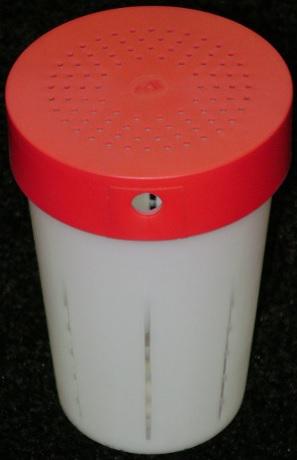 CHALLENGE RECYCLABLE PLASTIC CRICKET CUP