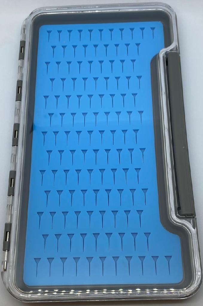 COLO/ANGLER SILICONE FLY BOX MEDIUM HOLDS 121 FLIES