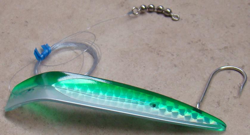 HOTSPOT APEX LURE 4.5' DARK-GREEN/PEARL