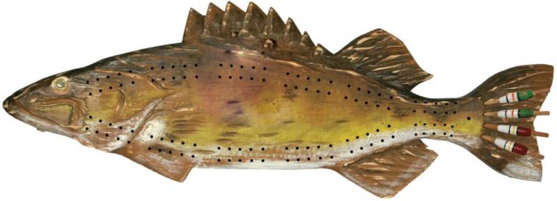 R.EDGE CRIBBAGE BOARD-FISH 25' X 10' (CARDS INCLUDED)