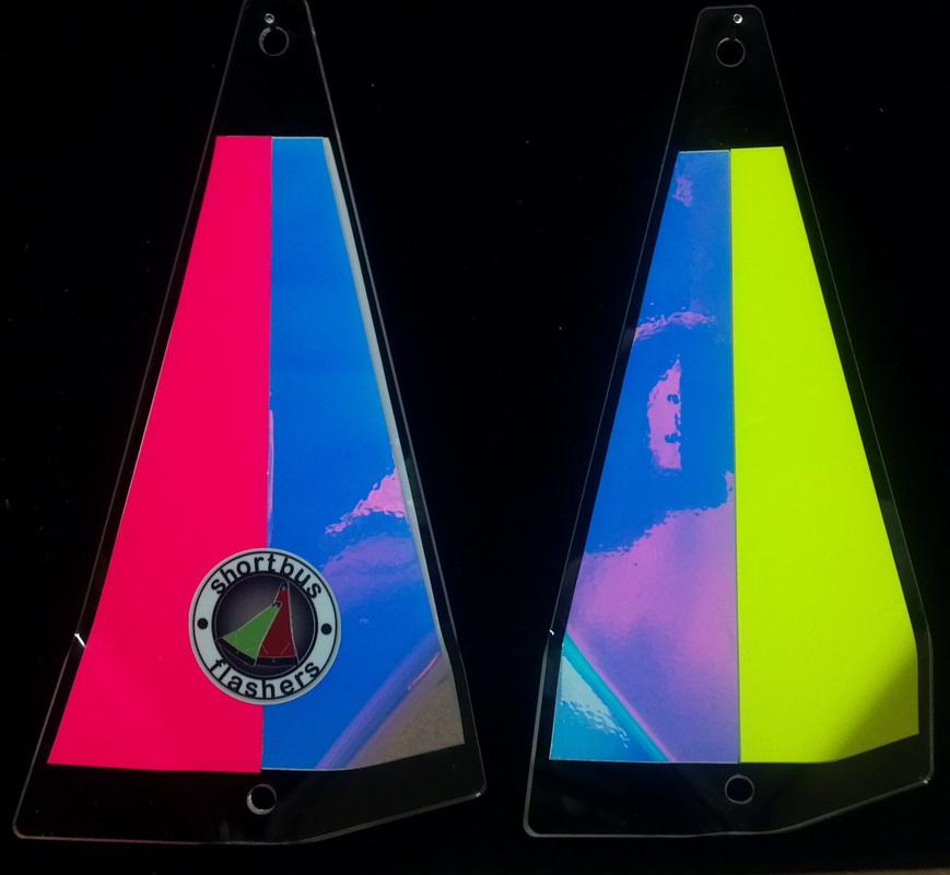 SHORTBUS 8'FLASHER  DE JA VU